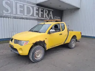 Mitsubishi L200 , 4x4 , 2.5 Di-D , NOT RUNNING !!!, FOR PARTS !!!!