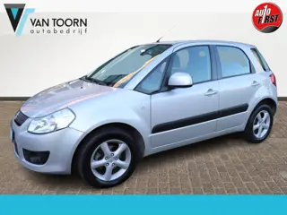 Suzuki SX4 1.6 Exclusive Automaat. Dealeronderhouden, trekhaak.