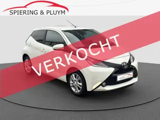 Toyota Aygo 1.0 VVT-i X-Joy | LMV | Climate | NL auto