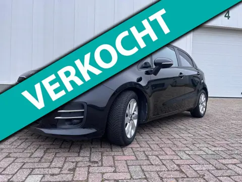 Kia Rio 1.2 CVVT ExecutiveLine camera stoelverwarming navigatie nl auto 2016