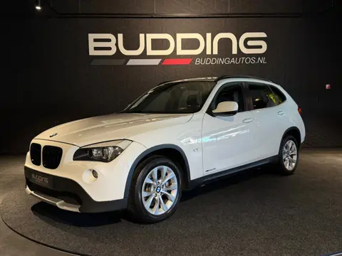 BMW X1 xDrive28i Exe | Leder | Cruise | 6 Cilinder