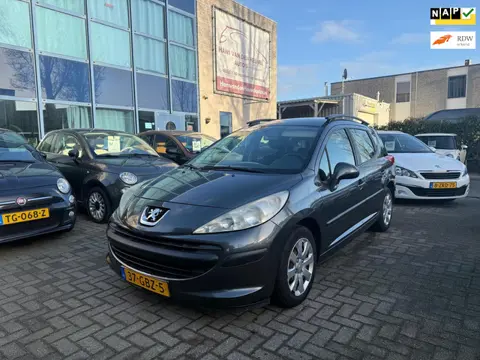 Peugeot 207 SW Peugeot 207 SW 1.4 VTi X-line TREKHAAK, APK 02/27