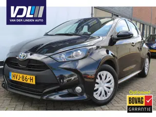 Toyota Yaris 1.5 Hybrid Mazda 2 Hybrid Apple carplay/ Android auto l Cruise control l Climate contro