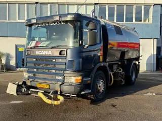 Scania P94-220 4X2 SWEEPER / VEEGMACHINE (bj 2000)