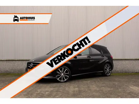 Mercedes-Benz B-klasse B 180 Aut. Urban Night, Pano, Keyless