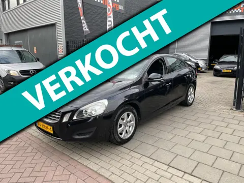 Volvo S60 1.6 T3 Kinetic 1e Eigenaar! Trekhaak Airco NAP APK