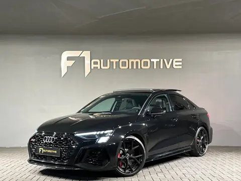Audi RS3 Limousine 2.5 TFSI quattro Pano|B&O|HuD|Alcantara