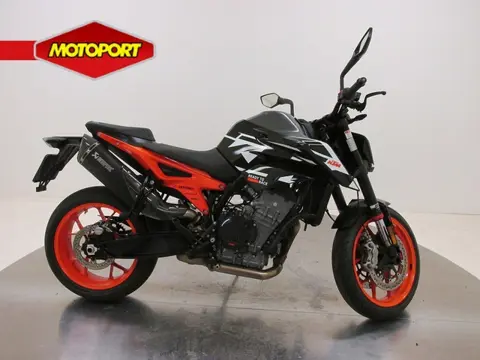 KTM 890 Duke GP (bj 2023)