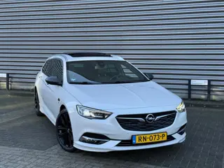 Opel Insignia Sports Tourer 1.6 CDTI OPC LINE MEGAVOL|MATRIX|PANO|CAM|PARELMOER