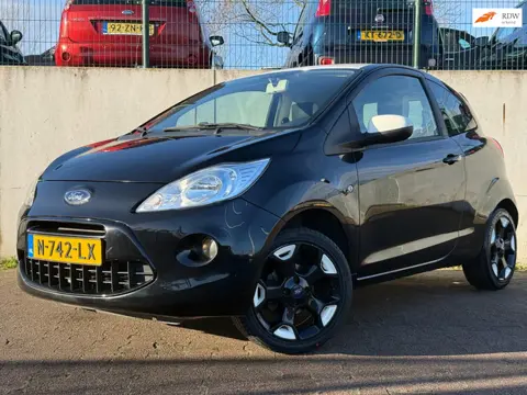 Ford Ka 1.2 Titanium X start/stop/LIMITED EDITION/AIRCO/STOEL VERWARMING/APK 12-2026/