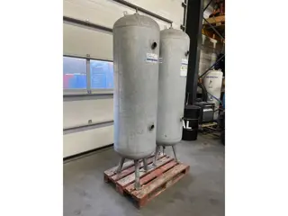 Atlas-Copco 500 Liter Gegalvaniseerde Verticale luchtketel 11 Bar (1 stuks)