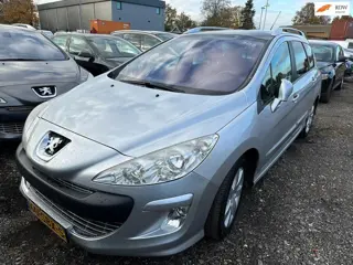 Peugeot 308 SW 1.6 THP Signature . (bj 2010)