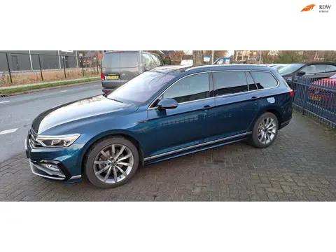 Volkswagen Passat Variant 1.5 TSI R-Line Business +Pano dak