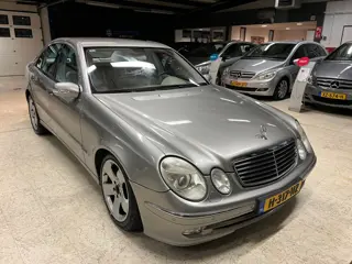 Mercedes-Benz E-klasse 350 Avantgarde 4-Matic Legendary W211
