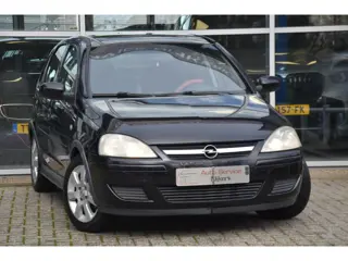 Opel Corsa 1.2-16V Silverline Airco Elek. Ramen Nav. Trekhaak APK