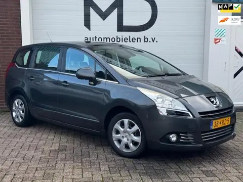 Peugeot 5008 1.6 VTi ST Premiere 7p. -Panoramadak-Trekhaak