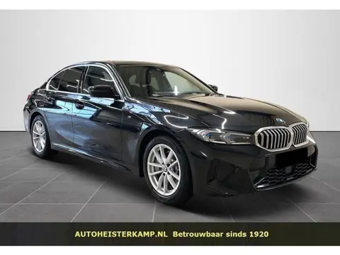 BMW 3 Serie 330D 286 PK M-Sport ACC EL. Sportstoelen Leder Trekhaak Camera LED