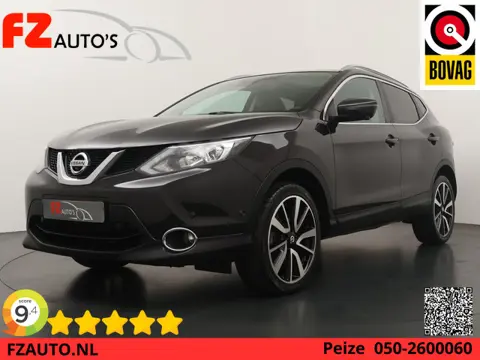 Nissan Qashqai 1.2 Tekna - Panoramadak - Leder - Navigatie - Trekhaak