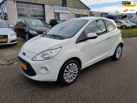 Ford Ka 1.2 Titanium X start/stop 3-Drs Airco! Bj:2011 NAP!