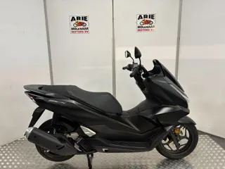 Honda PCX 125 (bj 2026)