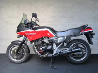 Suzuki Tour GSX 750 ES