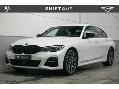 BMW 3-serie 330e M-Sport | Harman Kardon | Head Up | Laser
