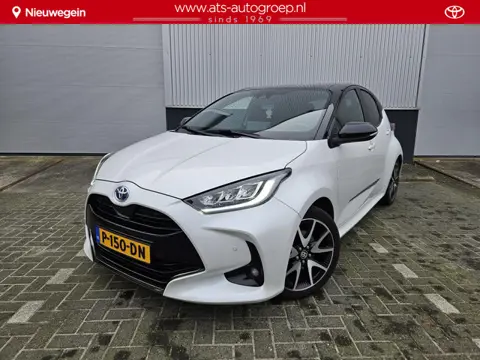 Toyota Yaris 1.5 Hybrid Executive Bi-tone |  Orgineel NL en 1e Eigenaar