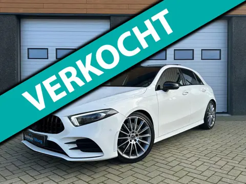 Mercedes-Benz A-klasse A250 AMG Pano Sfeer Multibeam MBUX ACC