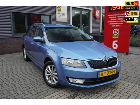 Skoda Octavia Combi 1.4 TSI G-TEC Ambition Businessline / Carplay / Parkeercamera / Automatische Air