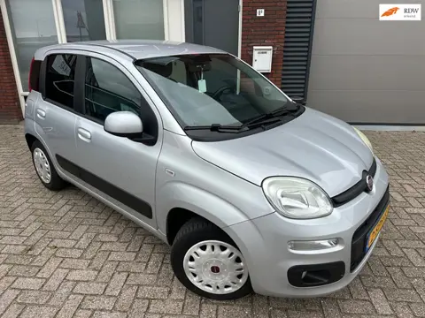 Fiat Panda 0.9 TwinAir Lounge / Airco / 5DRS / NAP / MF Stuur