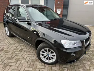 BMW X3 XDrive20i High Executive / Navi / Leder / Camera / PDC