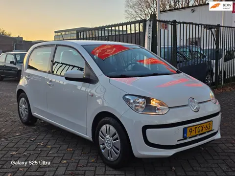 Volkswagen Up! 1.0 move up! BlueMotion Zeer netjes 2e eigenaar dealer onderhouden airco navigatie
