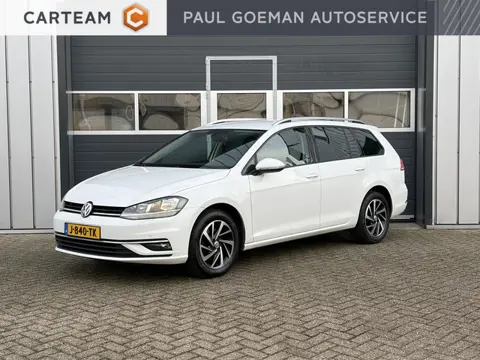 Volkswagen Golf Variant 1.0 TSI Highline | Parkeer sensoren | Stoel verwarming | Clima | Navi |