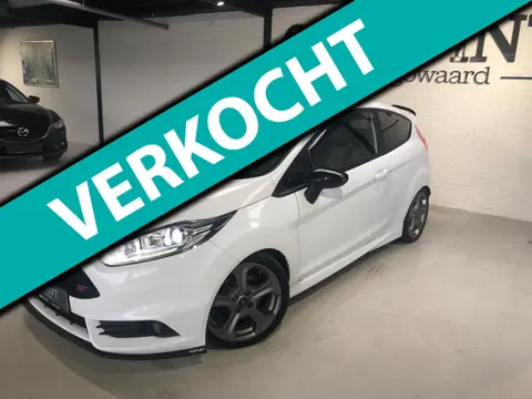 Ford Fiesta 1.6 ST2 210PK 2015 Facelift Dikke Auto Leer Sportstoelen Recaro Xenon Volledig Dealer O.