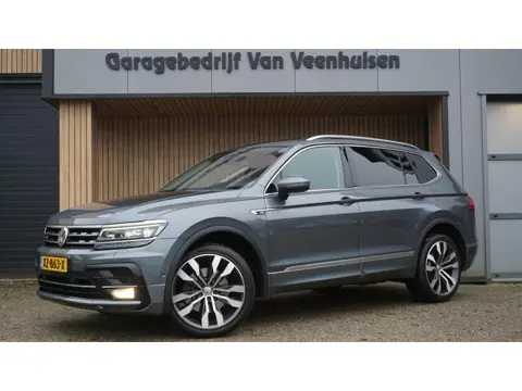 Volkswagen Tiguan Allspace 2.0 TSI 190pk DSG 4Motion R-Line & Highline 5-Zits Pano.Dak 20inch LM Suz