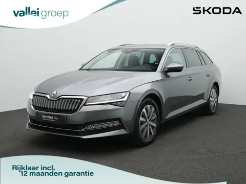 Skoda Superb Combi 1.4 TSI iV 218 pk DSG Business Edition | Geheugenstoel | Matrix LED | Stoel-/acht