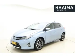 Toyota Auris 1.6 Dynamic 132pk | Climate Control | Trekhaak | Camera | Navigatie | Stoelverwarming |