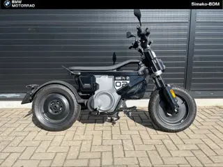 BMW CE 02 (bj 2025, automaat)