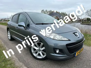 Peugeot 207 1.4 VTi Access Airco / Cruise / Trekhaak / Topstaat!