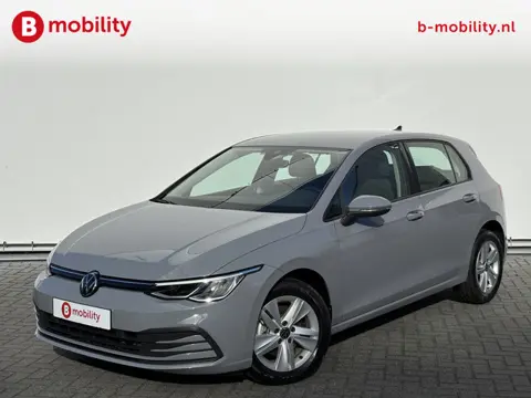 Volkswagen Golf 1.0 eTSI Life Apple CarPlay DSG Automaat | Adaptive Cruise Control | Navigatie | DAB