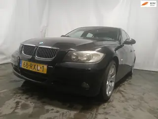 BMW 3-serie Touring 325i Executive - Schade
