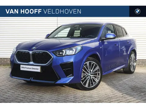 BMW X2 sDrive20i M Sport Automaat / Sportstoelen / Achteruitrijcamera / M Adaptief onderstel / Comfo