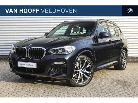 BMW X3 xDrive30i High Executive M Sport Automaat / Panoramadak / Sportstoelen / Stuurverwarming / LE