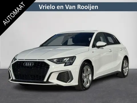 Audi A3 Sportback 30 TFSI S edition  | Automaat | Airco | Carplay | Cruise | LED | Navi | LM velgen 