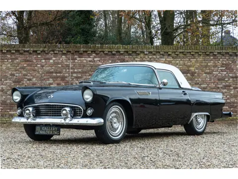 Ford Thunderbird Convertible Coupé "Continental kit" In restored condition, Equipped with the "Conti