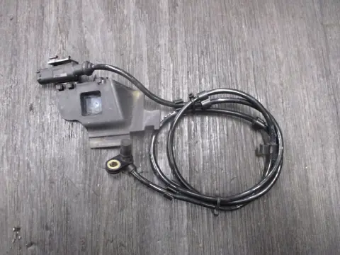 ABS SENSOR ACHTER BMW F 800 GS Adventure 2013 - 2014 / 2015