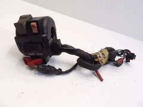 STUURSCHAKELAAR LINKS Kawasaki GPZ 550 1970 - 2012