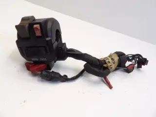STUURSCHAKELAAR LINKS Kawasaki GPZ 550 1970 - 2012