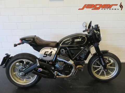 Ducati SCRAMBLER CAFE RACER 800 PERFECT! (bj 2017)