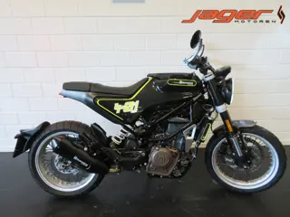 Husqvarna SVARTPILEN 401 (bj 2018)